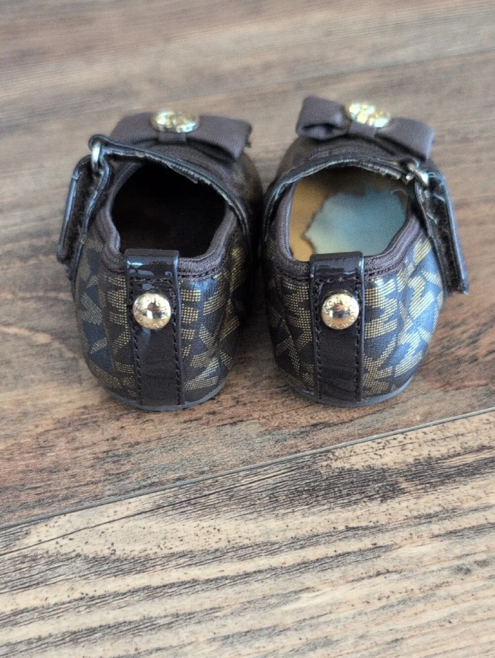 Michael Kors Baby Grace Rita MK Logo Mary Jane Flats 2